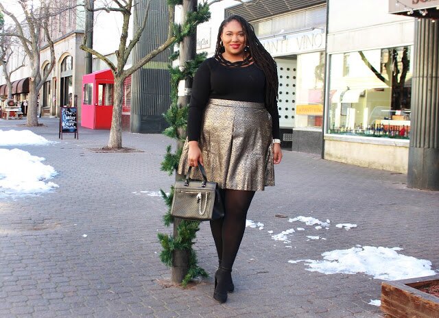 Plus size holiday outfit